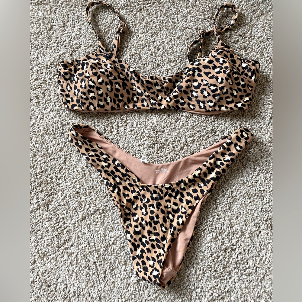 Cheeky Aerie two-piece!